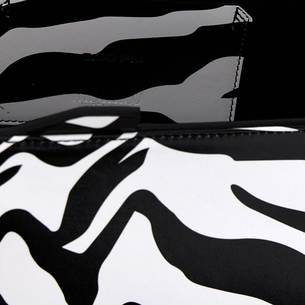 
                  
                    Clutch ''8.30PM'' The Attico 231WAH00001 020 The Attico 
                  
                
