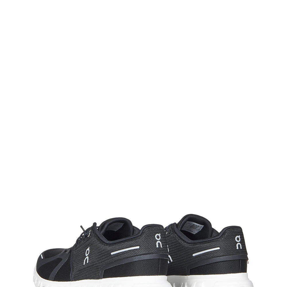 
                  
                    On Running 3MF10070299BLACK
                  
                