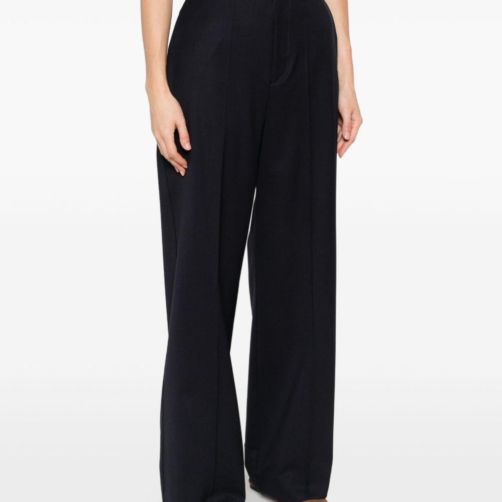 
                  
                    Pantaloni P.A.R.O.S.H. D232490GLILIUXY25 012 P.A.R.O.S.H. 
                  
                