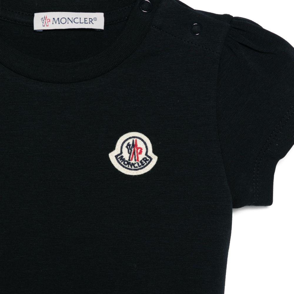 
                  
                    Moncler Enfant 8I0000389AUM778
                  
                