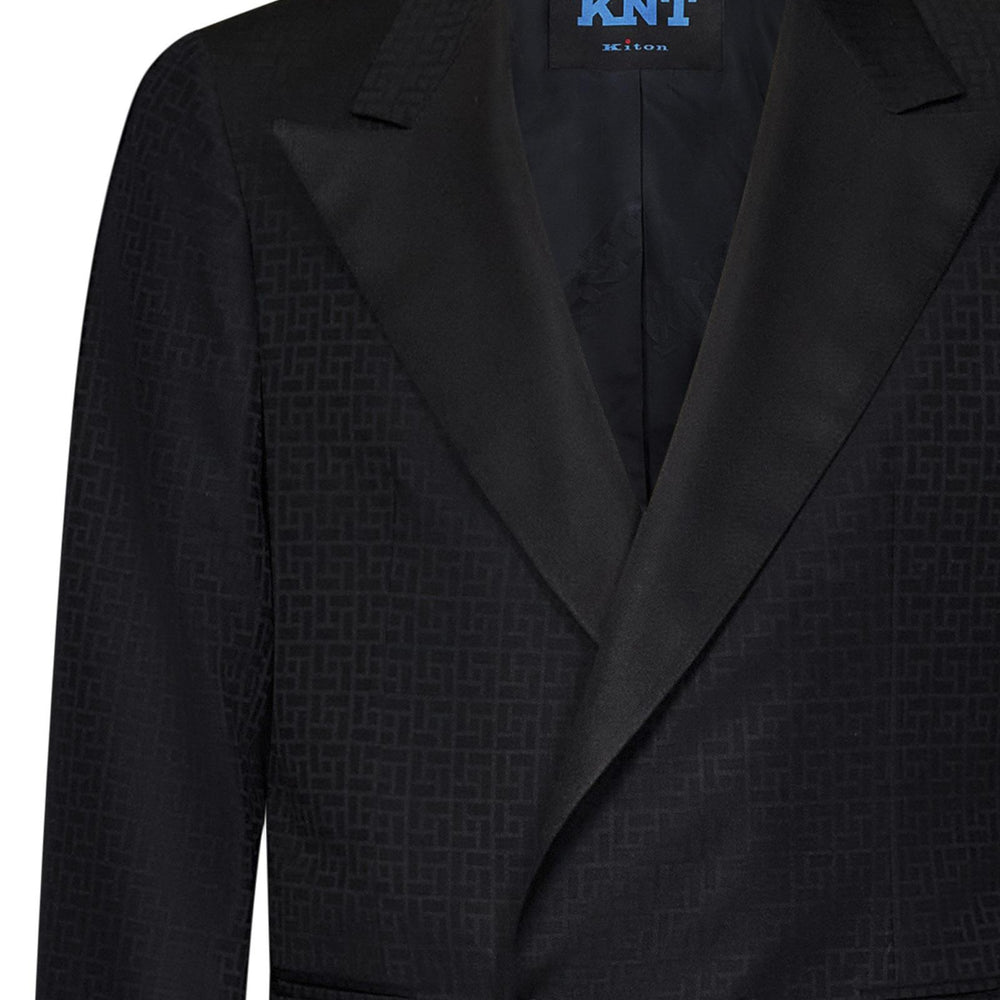 
                  
                    Kiton UGSMK02K0670C02001
                  
                