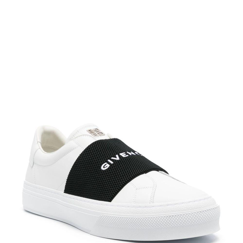
                  
                    Sneakers City Court Givenchy BH005XH14X 116 Givenchy 
                  
                