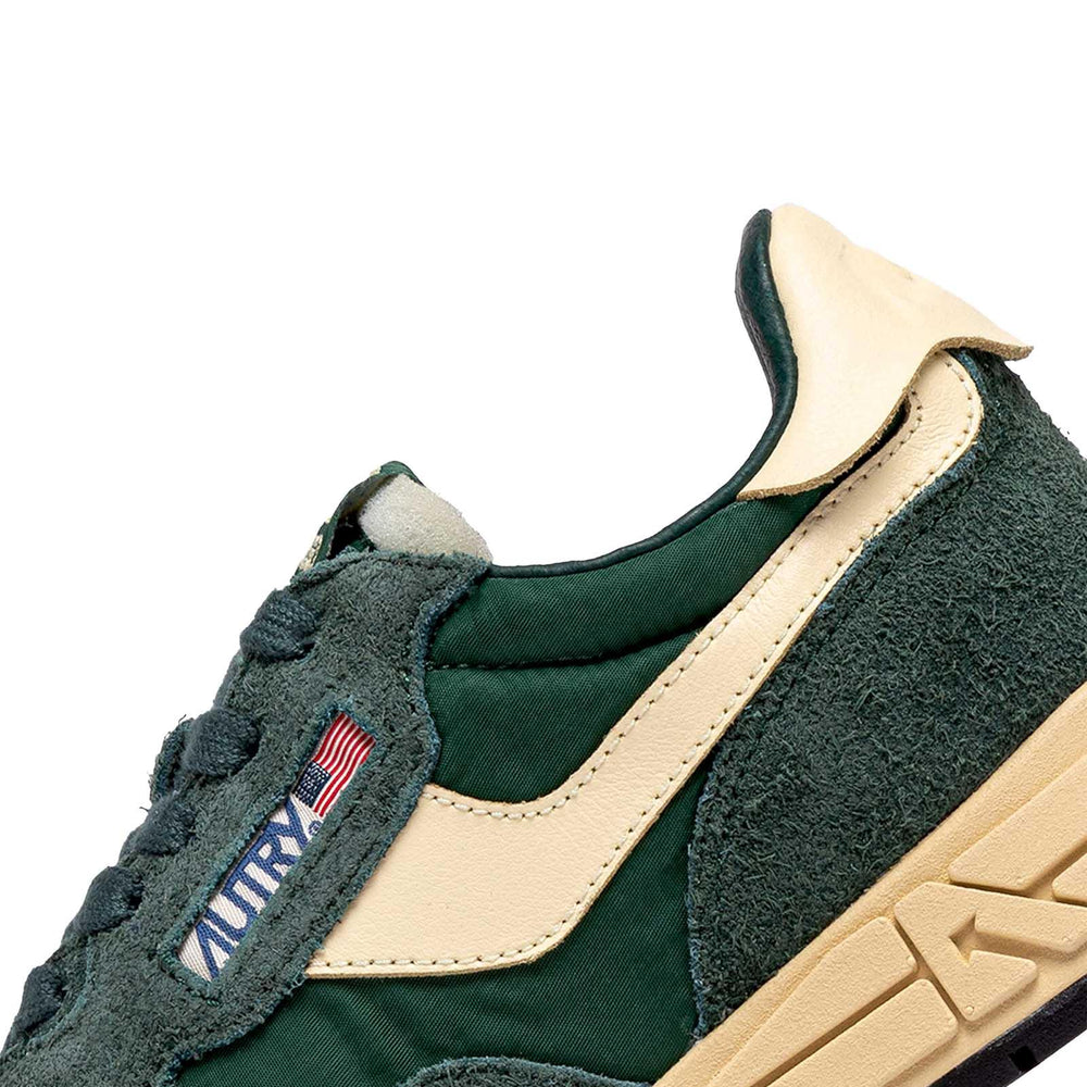 
                  
                    Sneakers REELWIND LOW Autry WWLM UT19 Autry 
                  
                