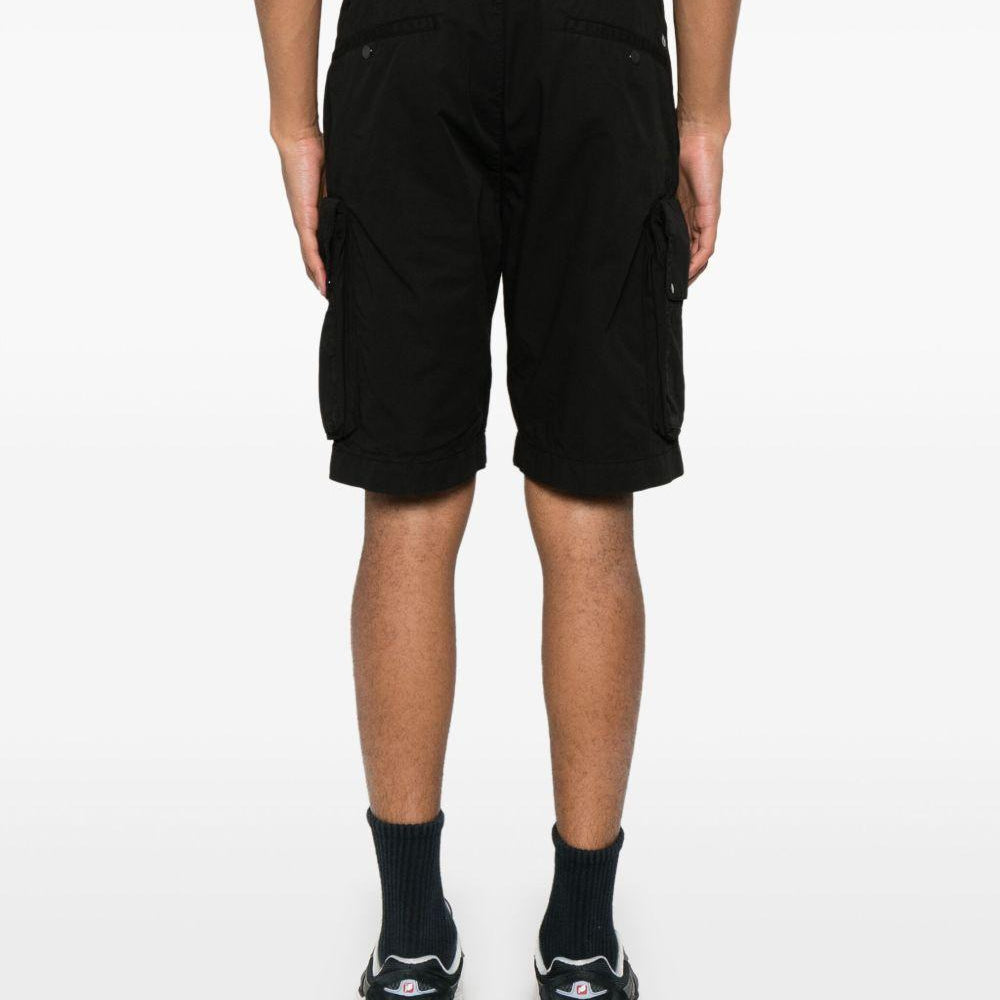 
                  
                    Shorts C.P. Company 18CMBE315A110340O 999 C.P. Company 
                  
                