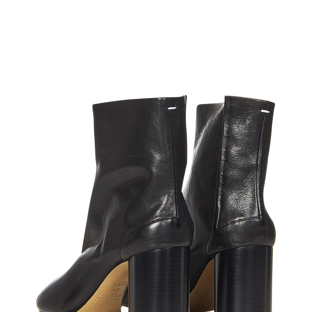 
                  
                    Maison Margiela S58WU0260P3753T8013
                  
                