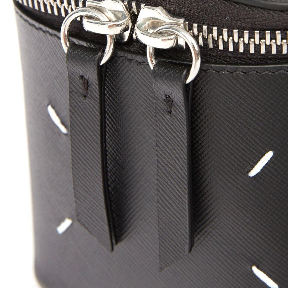 
                  
                    Maison Margiela SA2VL0012P6799T8013
                  
                