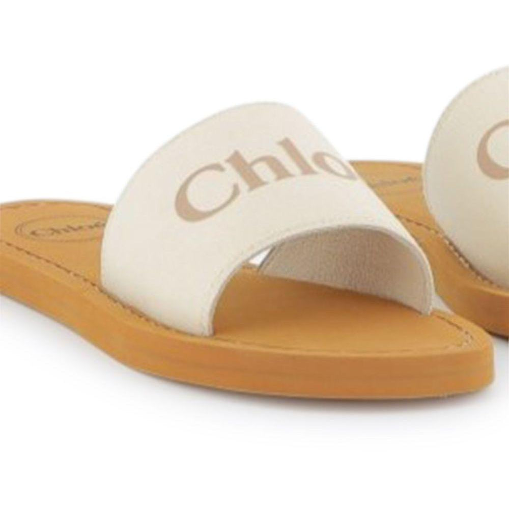 
                  
                    Chloé Kids C20507148
                  
                