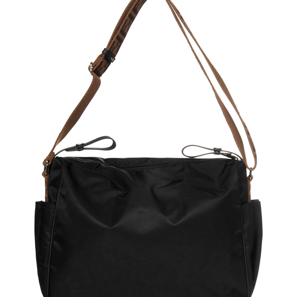 
                  
                    Fendi Kids 7VB014AI9UF05U0
                  
                