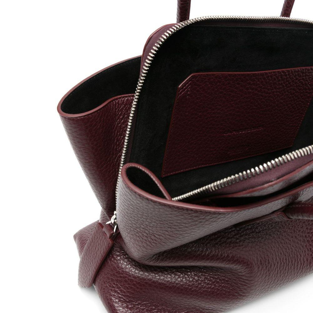 
                  
                    Borsa a mano "La Passeggiata Medium" The Attico 250WAH00054LBT117AA 114 The Attico 
                  
                