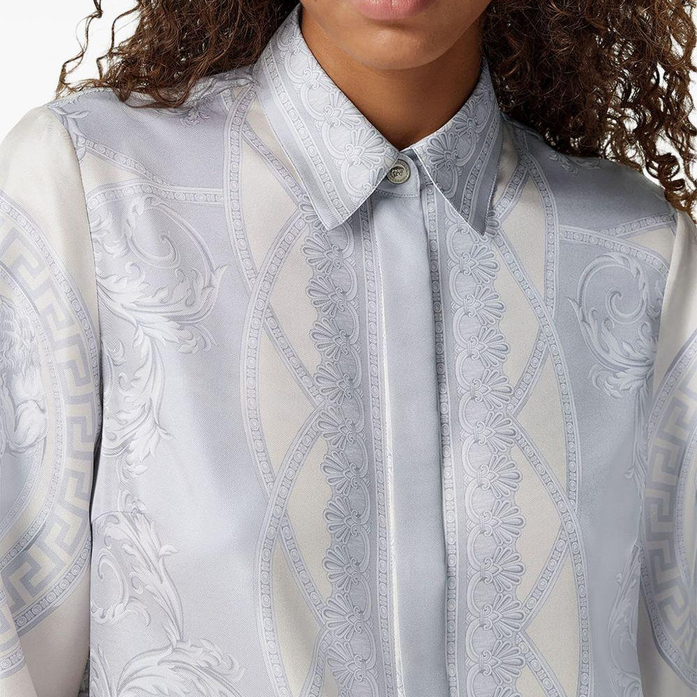 
                  
                    Versace 10013601A133595E450
                  
                