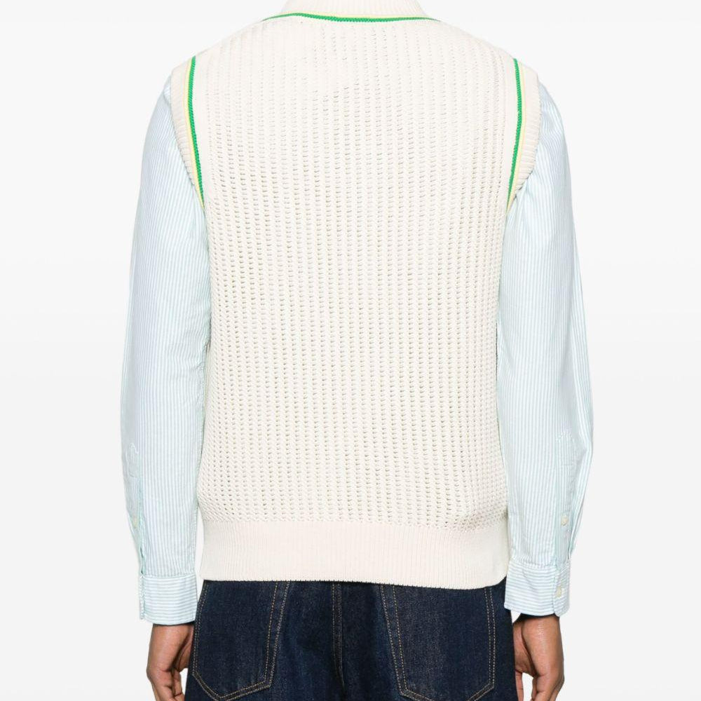 
                  
                    Lacoste AH9302GIH
                  
                