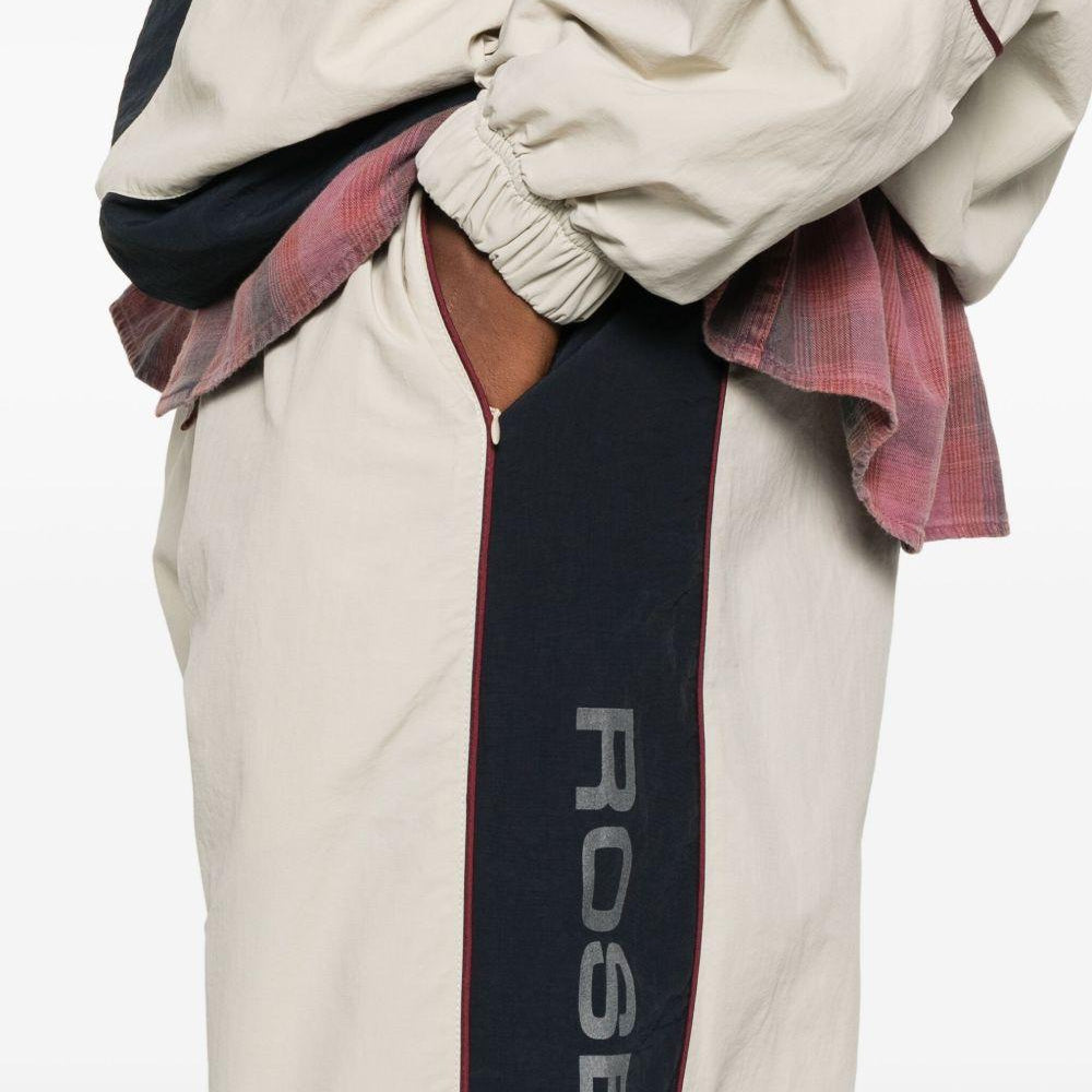 
                  
                    Pantaloni Martine Rose 122WP01052 WHT Martine Rose 
                  
                