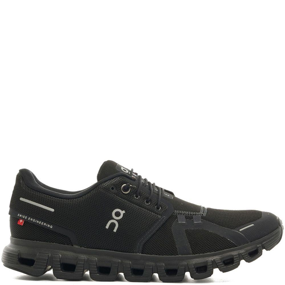 
                  
                    On Running 3MF10071043BLACK
                  
                