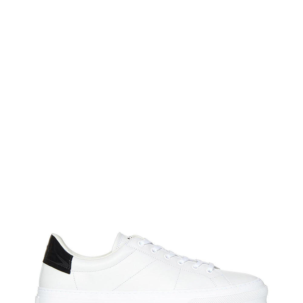 
                  
                    Givenchy BH005VH1RY116
                  
                
