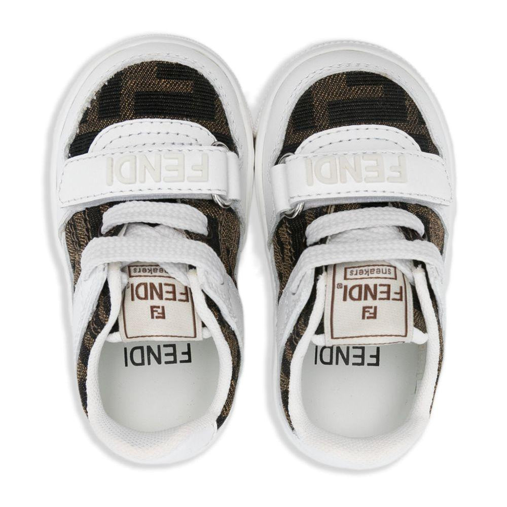 
                  
                    Fendi Kids JMR475AHGYF0C1A
                  
                