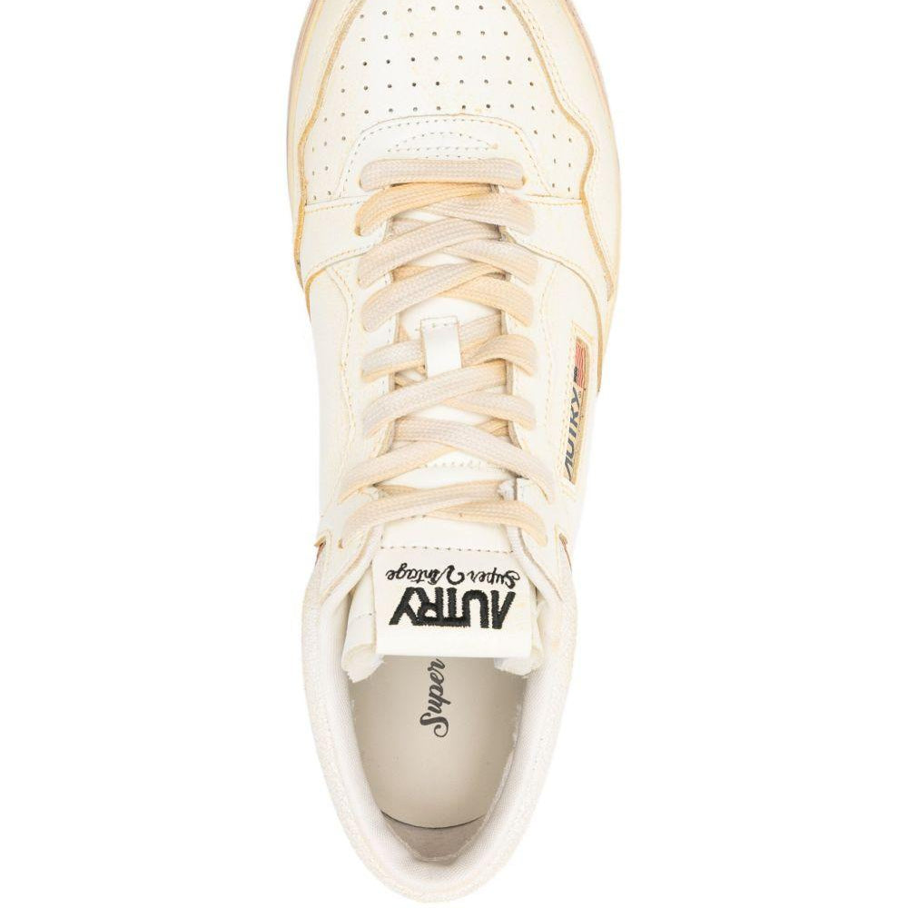 
                  
                    Sneakers MED-WAY Low Super Vintage Autry MVMM RN02 Autry 
                  
                
