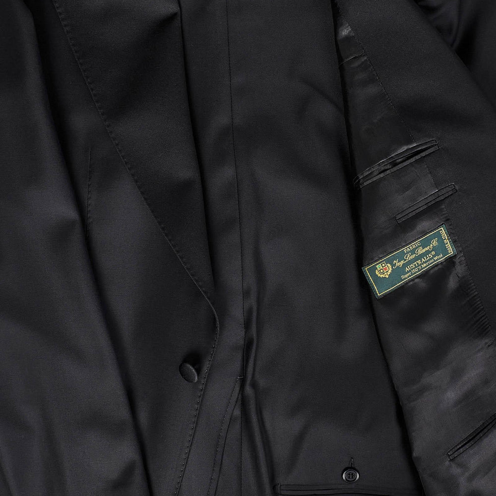 
                  
                    Abito modello Jannik Sinner Franzese Napoli C4S0BAECTA01UP 98 Franzese Collection Pronta Sartoria 
                  
                