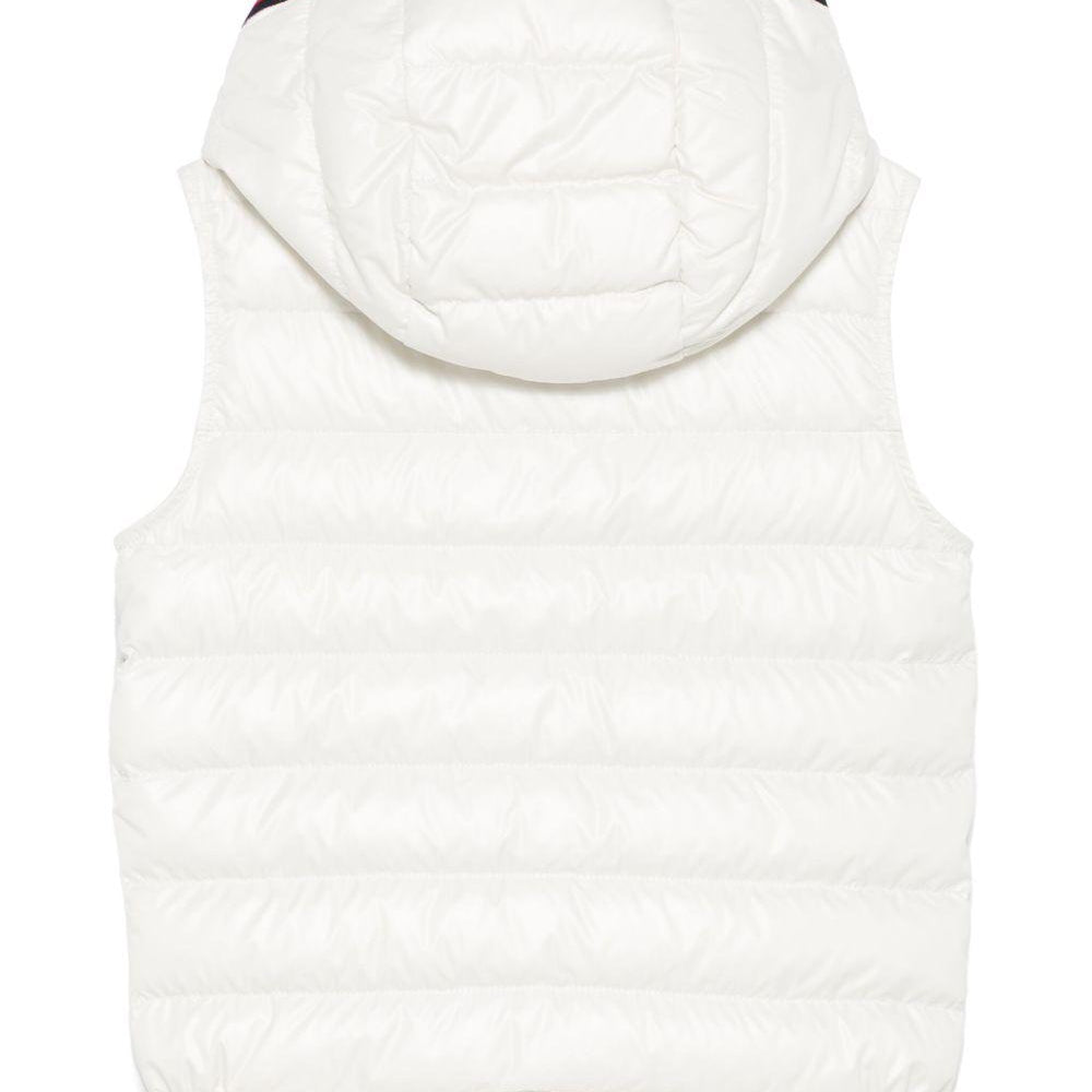 
                  
                    Moncler Enfant 1A00062597YX034
                  
                