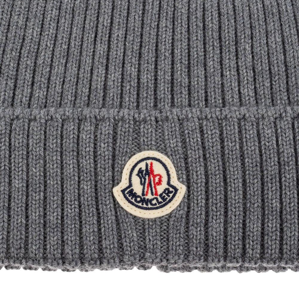 
                  
                    Cappello Moncler Enfant K29543B00009M1131 981 Moncler Enfant 
                  
                