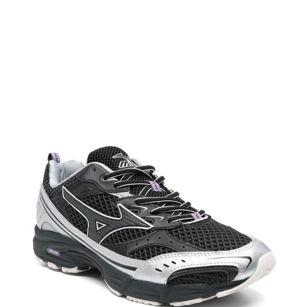 
                  
                    Mizuno D1GA251501
                  
                