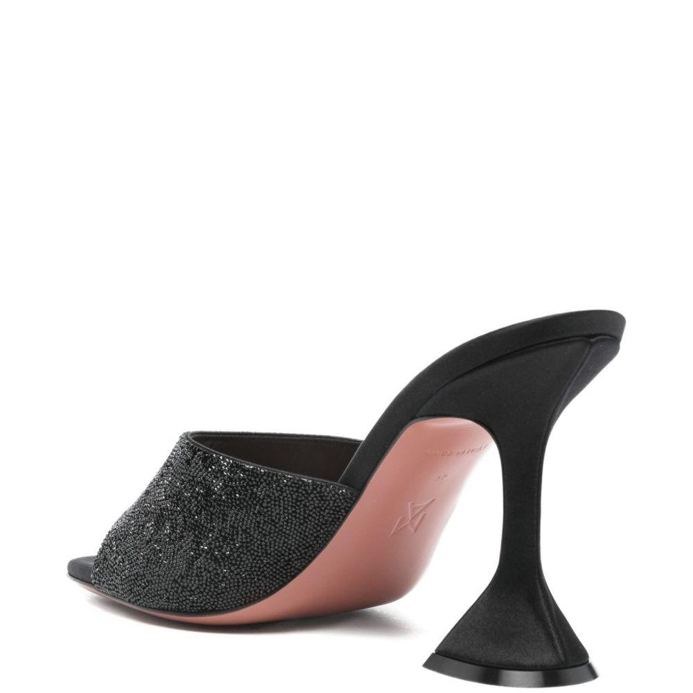 
                  
                    Sandali Lupita Slipper 95 Amina Muaddi LUPITASLIPPER95 BLACKJETBLACK Amina Muaddi 
                  
                