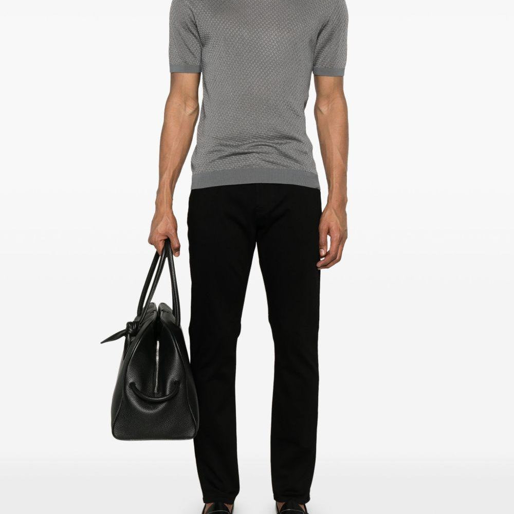
                  
                    Emporio Armani EM001572AF14851F8086
                  
                