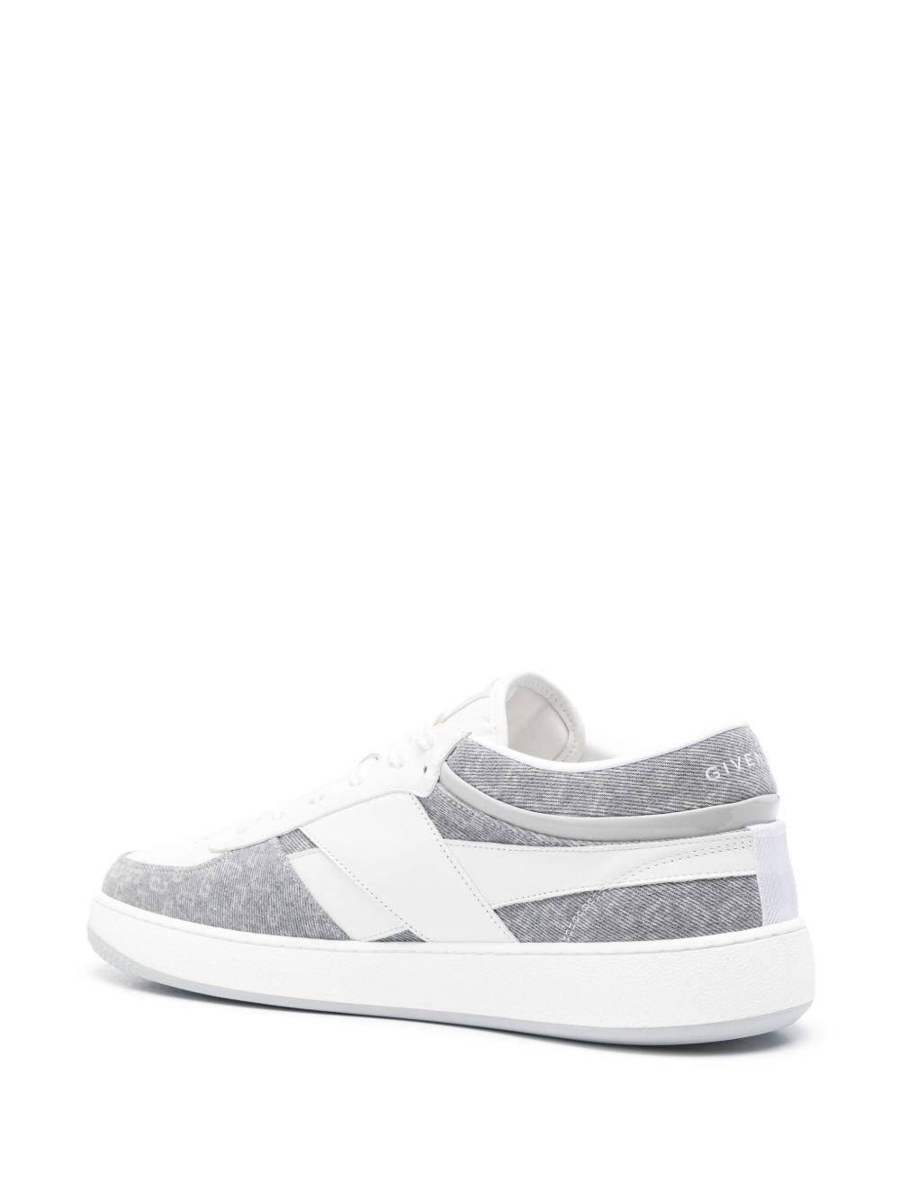 Givenchy BH00ARH1UB069