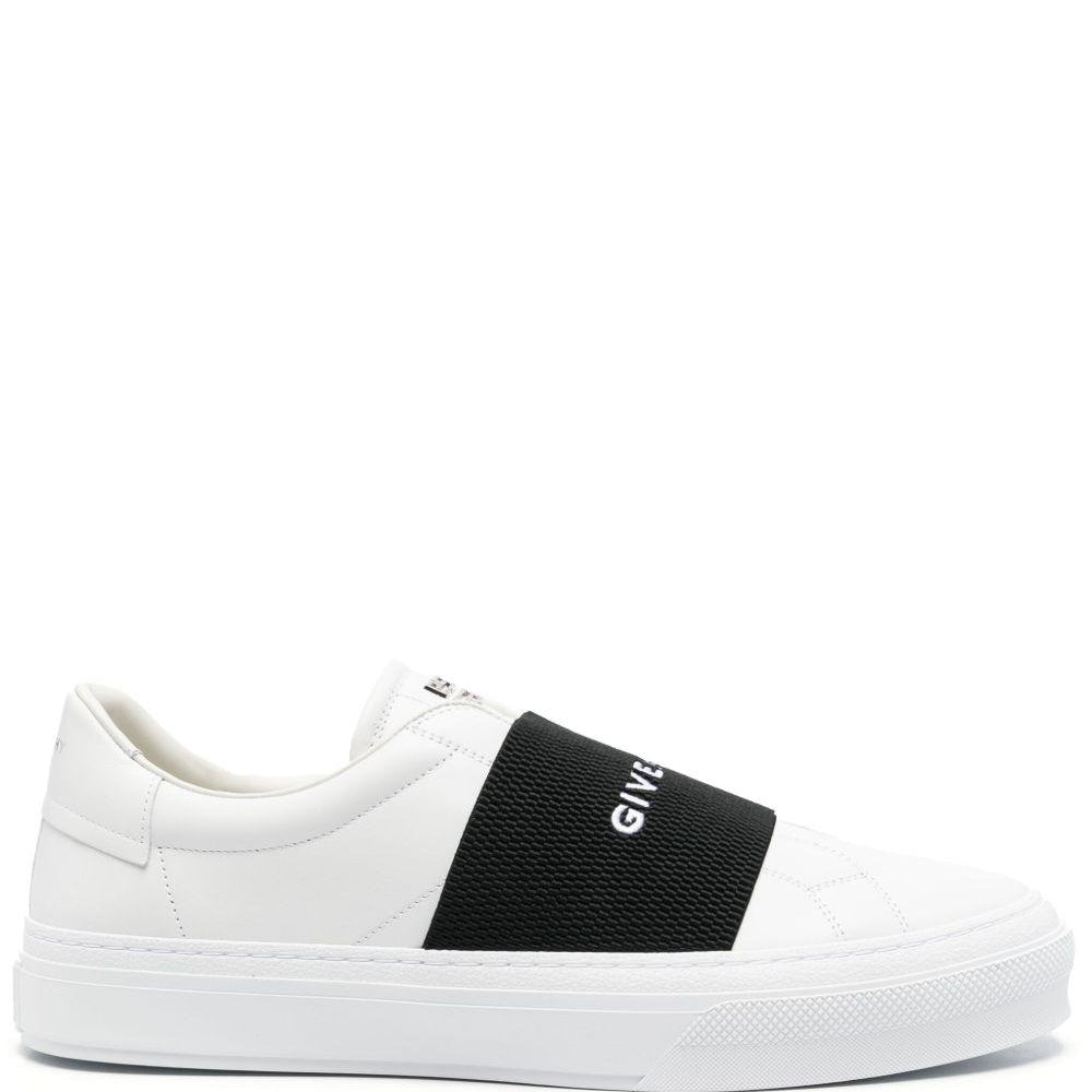 
                  
                    Givenchy BH005XH14X116
                  
                