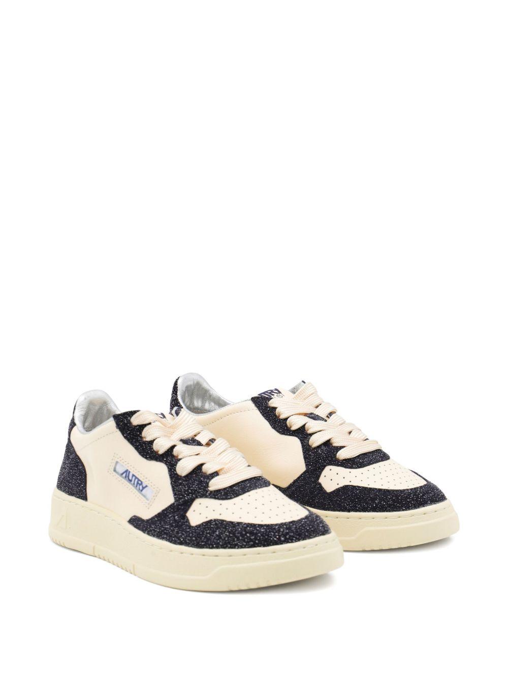 Autry Medalist Low Sneakers AULW TA04 Autry 