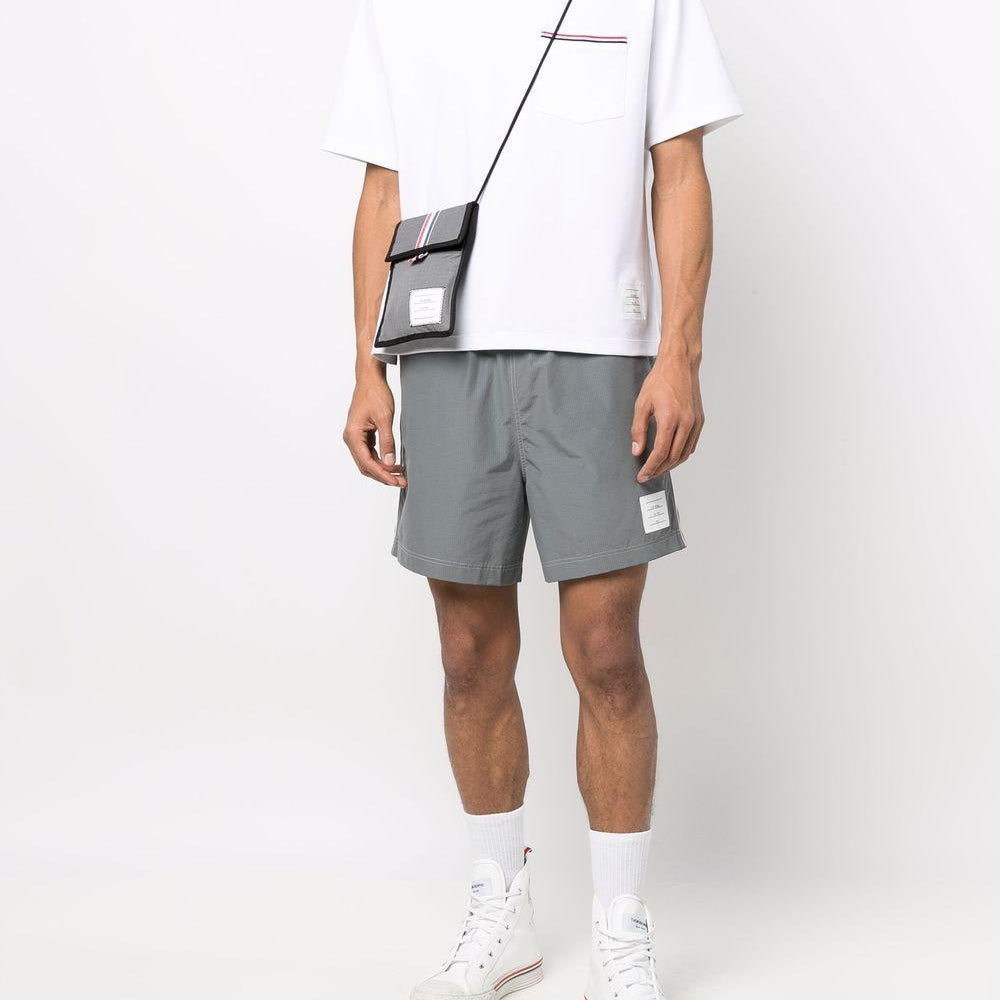 
                  
                    T-shirt Thom Browne MJS183A07323 100 Thom Browne 
                  
                