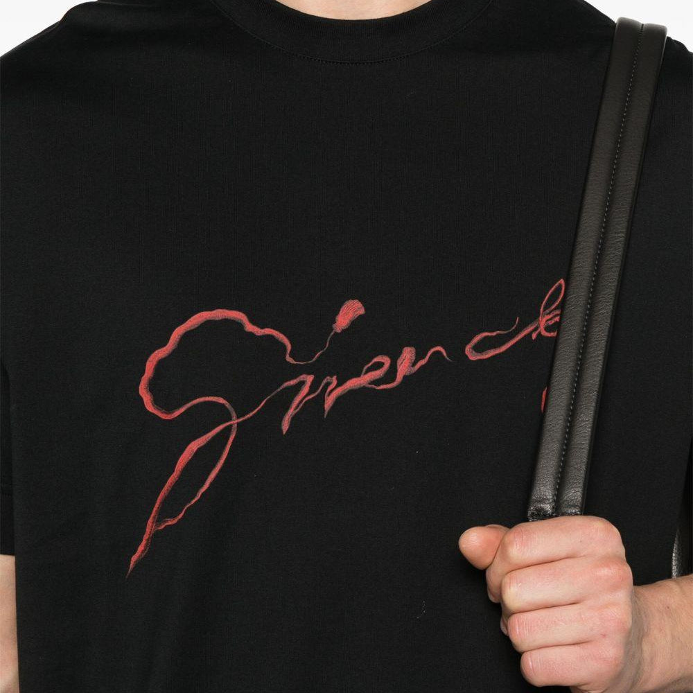 
                  
                    Givenchy BM71MG3YQ4001
                  
                