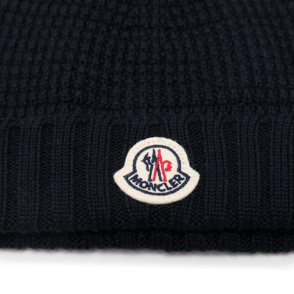 
                  
                    Cappello Moncler Enfant K29513B00008M1131 742 Moncler Enfant 
                  
                